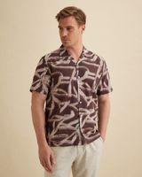 Overhemd met korte mouwen en openvallende kraag – Russet Brown – Casual overhemden | VANGUARD