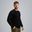 Het model is 187 cm en draagt M