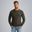 Het model is 190 cm en draagt M