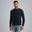 Het model is 190 cm en draagt M