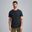 Het model is 186 cm en draagt M