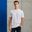 Het model is 187 cm en draagt L