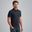 Het model is 190 cm en draagt M