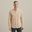 Das Model is 190 cm und trägt Größe M