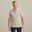 Het model is 190 cm en draagt M