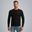 Het model is 190 cm en draagt M