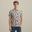 Het model is 188 cm en draagt M