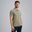 Het model is 186 cm en draagt M