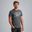 Het model is 190 cm en draagt M