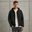 Het model is 188 cm en draagt L