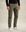 Het model is 188 cm en draagt M