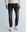 Das Model is 189 cm und trägt Größe 32/32