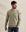 Das Model is 186 cm und trägt Größe M