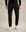 The Model is 189 cm and wears size 32/32