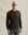 Das Model is 188 cm und trägt Größe M