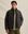 Het model is 185 cm en draagt M