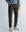 Le modèle is 189 cm et porte la taille 32/32,Le modèle is 185 cm et porte la taille L