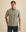Het model is 190 cm en draagt M
