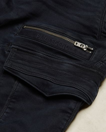 Reinforced cargo pockets