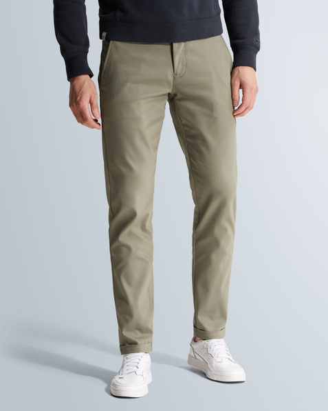 Cylas tapered fit chino – Weeping Willow – Chino pants | CAST IRON