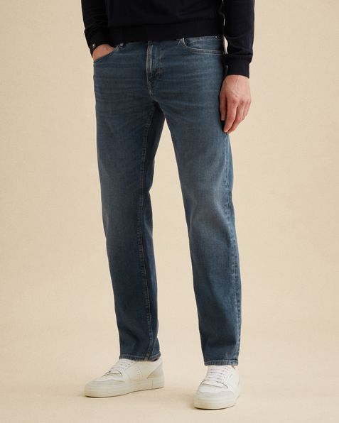 V40 straight fit jeans – Grey Comfort Denim – Jeans | VANGUARD