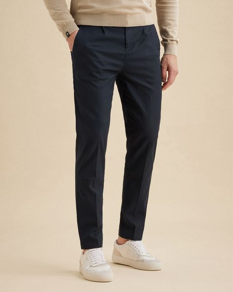 V35 relaxed fit chino – Black Indigo – Pants | VANGUARD