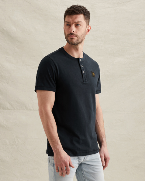 Henley T-shirt with badge – Black Indigo – T-shirts | PME LEGEND