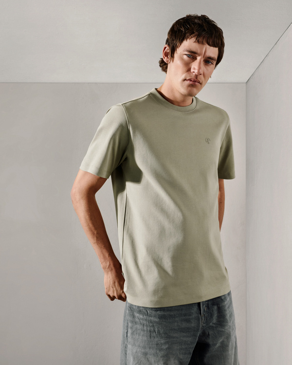 Look – Shop your look