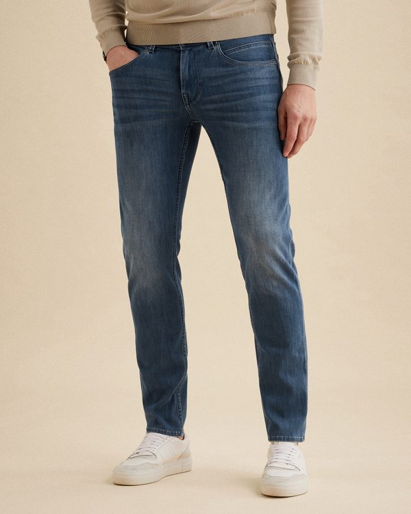 V850 slim fit jeans – Black Indigo – Slim fit | VANGUARD