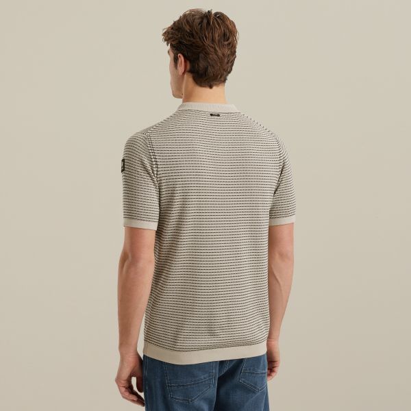 VPSS2504860-7074_model_3.jpg