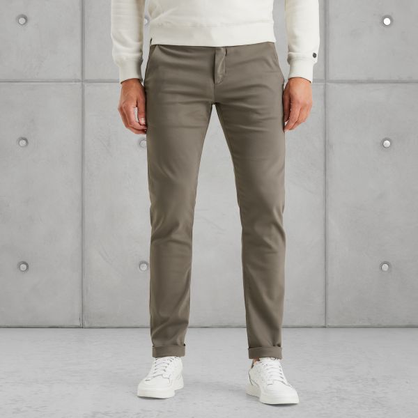 Riser slim fit chino – Grey Comfort Denim – Chino's | CAST IRON