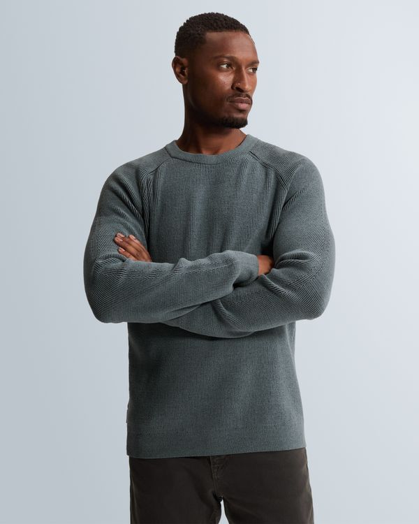 Pullover with raglan sleeves and allover rib texture – Black Indigo – Heren truien | CAST IRON