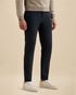 V12 slim fit chino – Black Indigo – Chino pants | VANGUARD