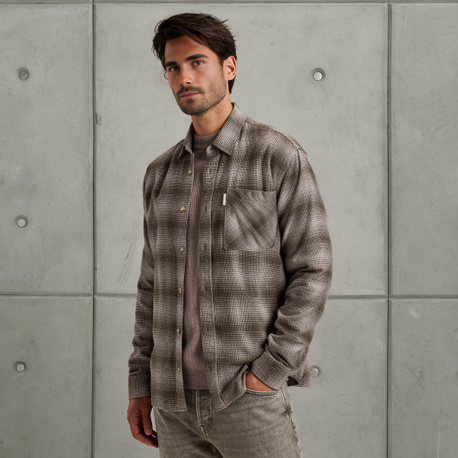 Shirt with check pattern