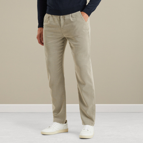 V35 relaxed fit chino