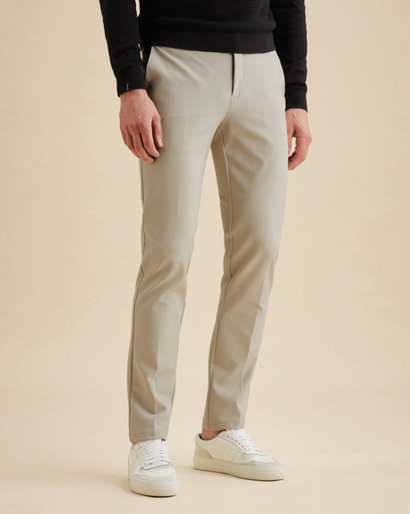 V12 slim fit chino