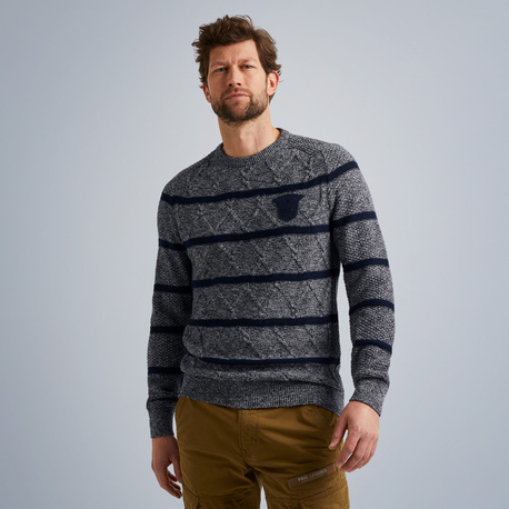Pullover with knitted-in textures