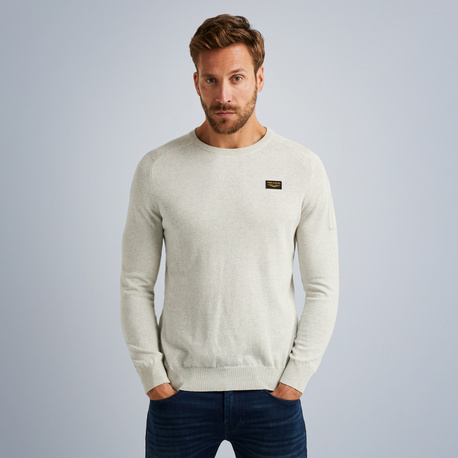 Pullover with cargo pocket