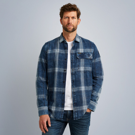 Shirt with check pattern