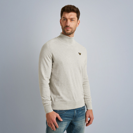 Pullover with stand-up collar