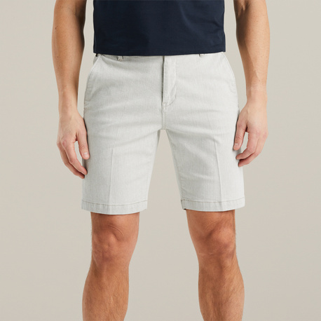 V9 regular fit chino shorts