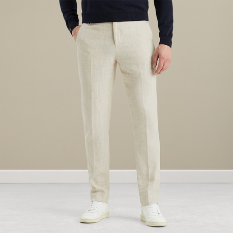 V11 relaxed fit chino