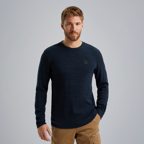 T-shirt with long sleeves