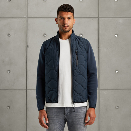 Sweat jacket with zipper closure