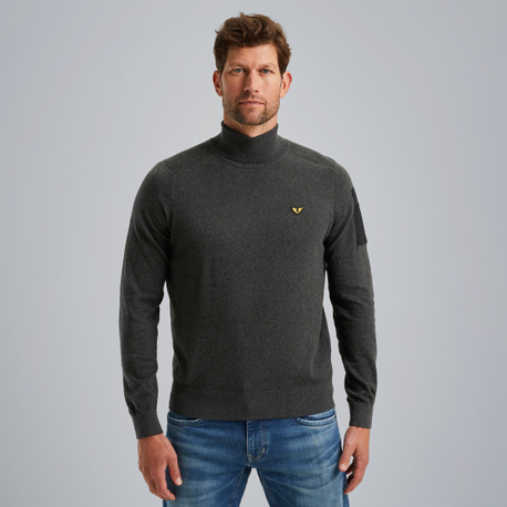 Pullover with stand-up collar