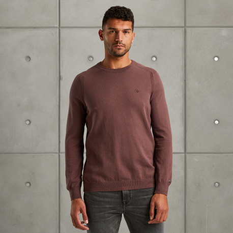 Pullover with textured details