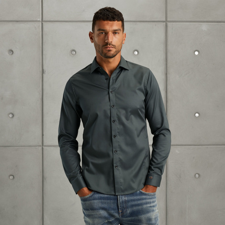 Slim fit shirt