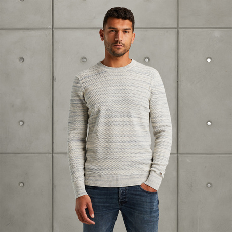 Pullover with texture