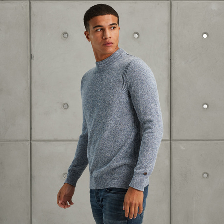 Pullover with mockneck