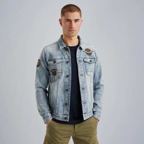 Denim jacket met badges